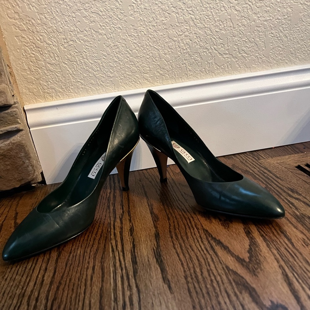 Gucci Hunter Green Vintage Pumps 38 1/2 size 8